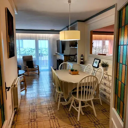 Spacious Family Flat Centrally Located.